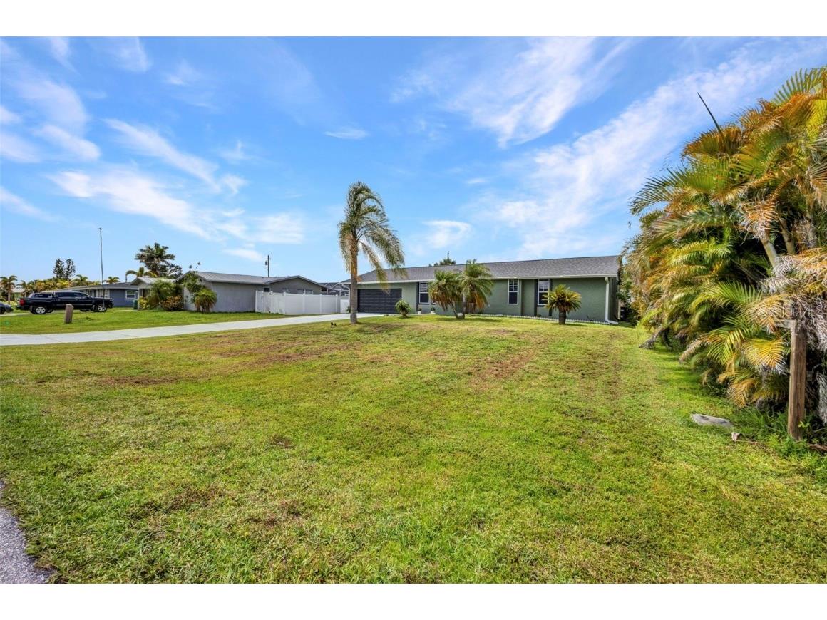 457 Glenridge Avenue NW Port Charlotte FL 33952 C7511213 image28