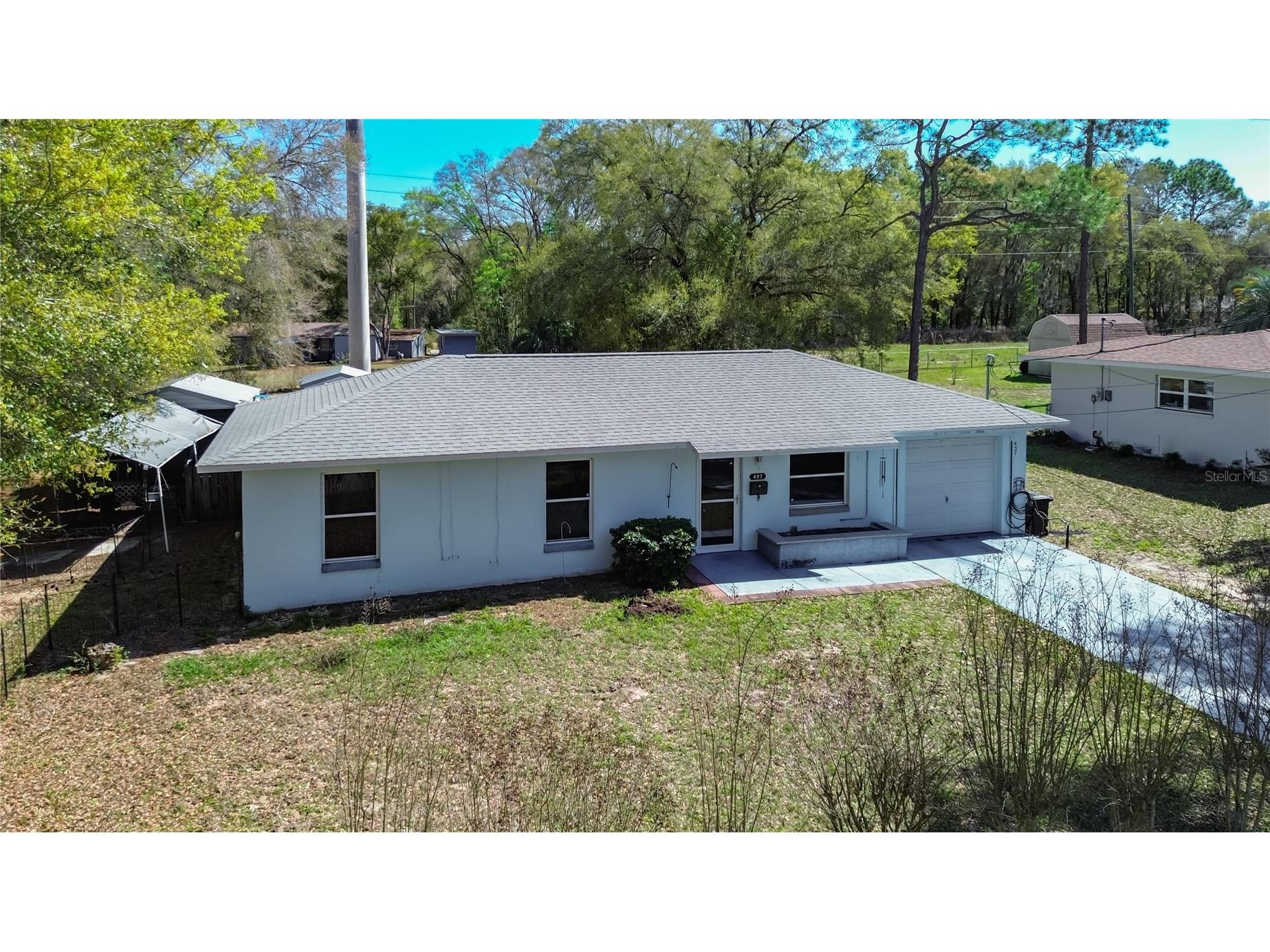 457 N Rooks Avenue Inverness FL 34453 W7883757 image1