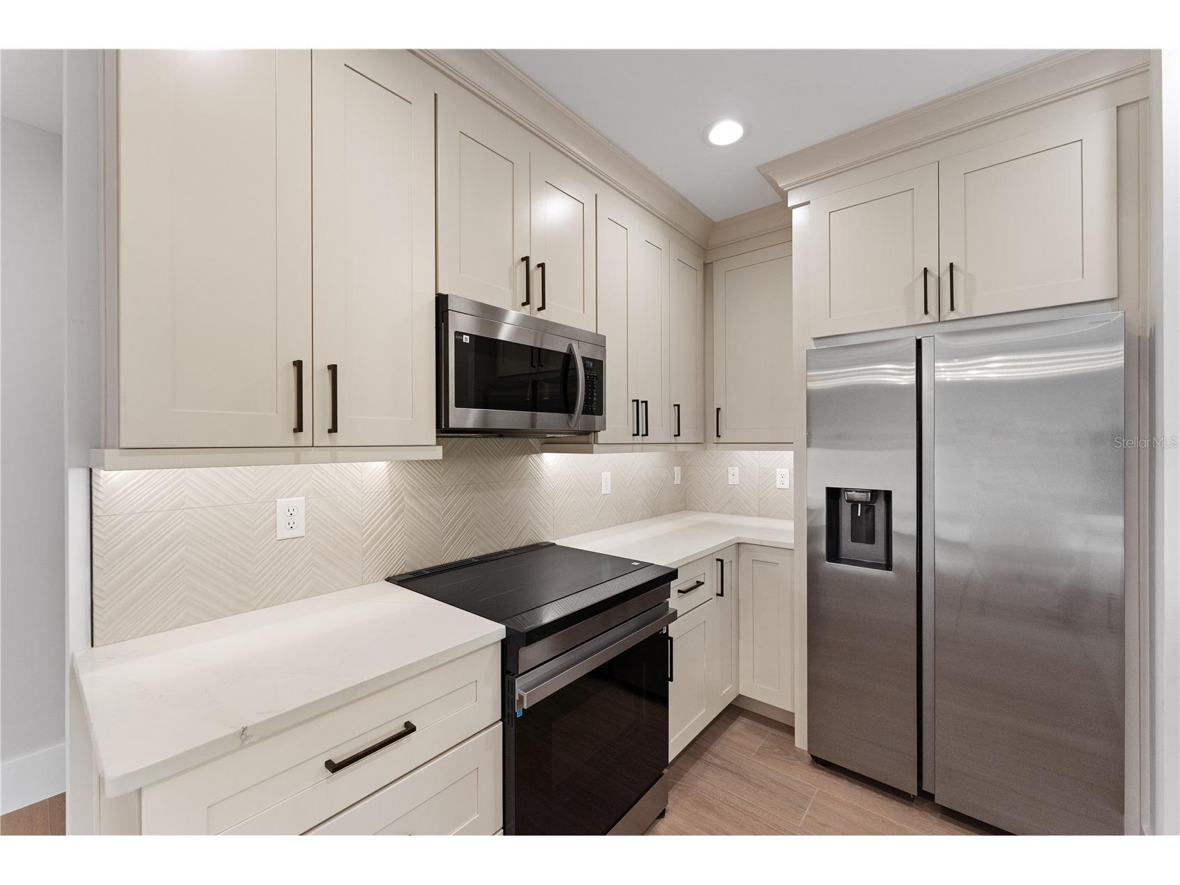 457 Riverview Avenue Sanford FL 32771 O6415125 image15