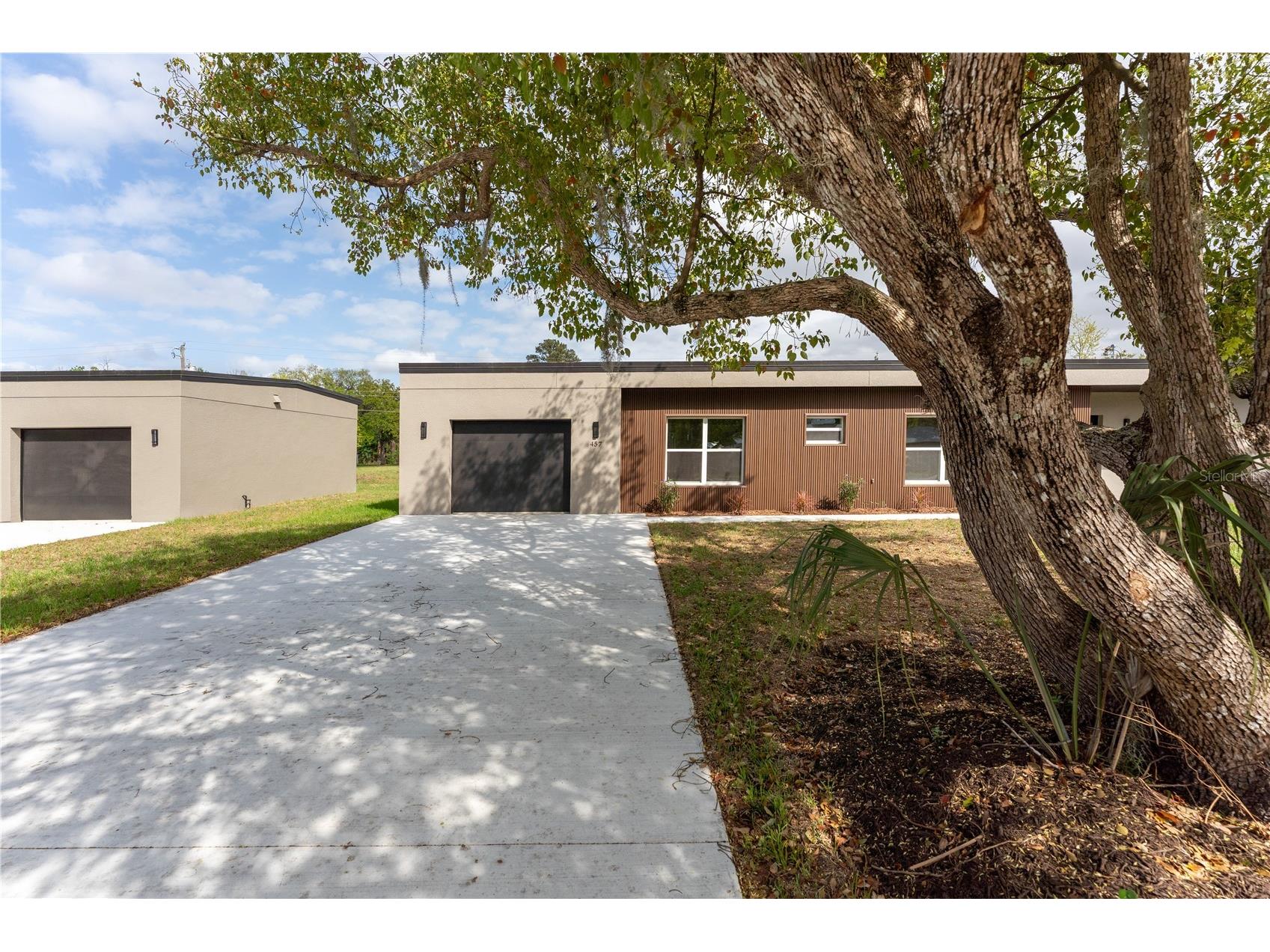457 Riverview Avenue Sanford FL 32771 O6415125 image2