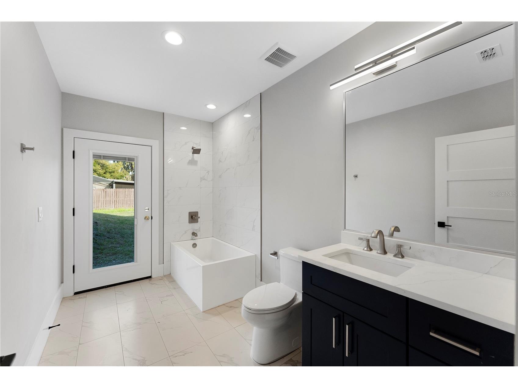 457 Riverview Avenue Sanford FL 32771 O6415125 image42