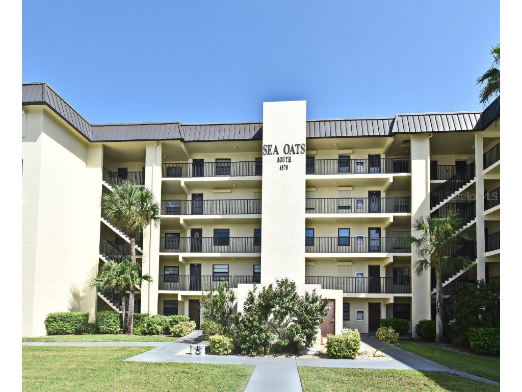 4570 Ocean Beach Boulevard #42 Cocoa Beach FL 32931 O6350052 image2