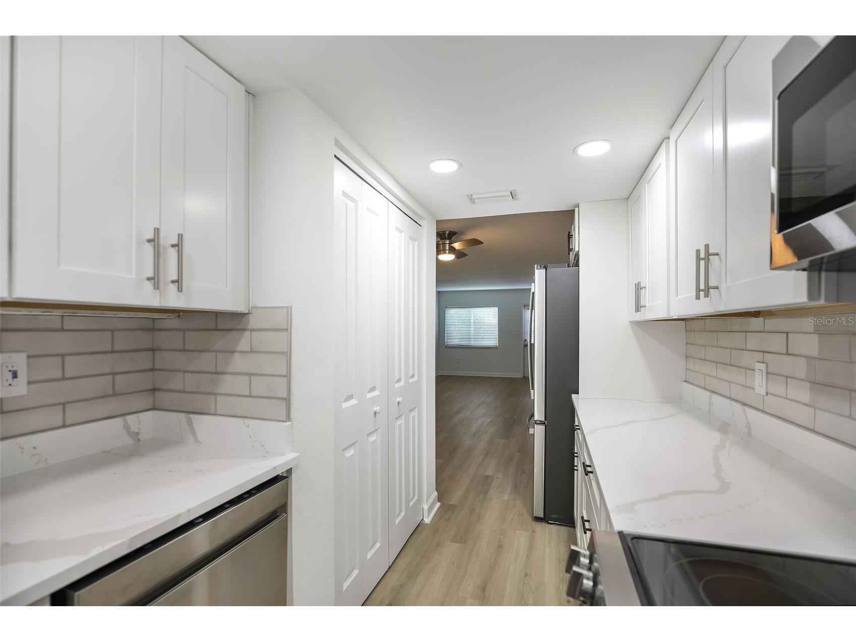 4570 Overlook Drive NE #179 Saint Petersburg FL 33703 TB8508661 image10