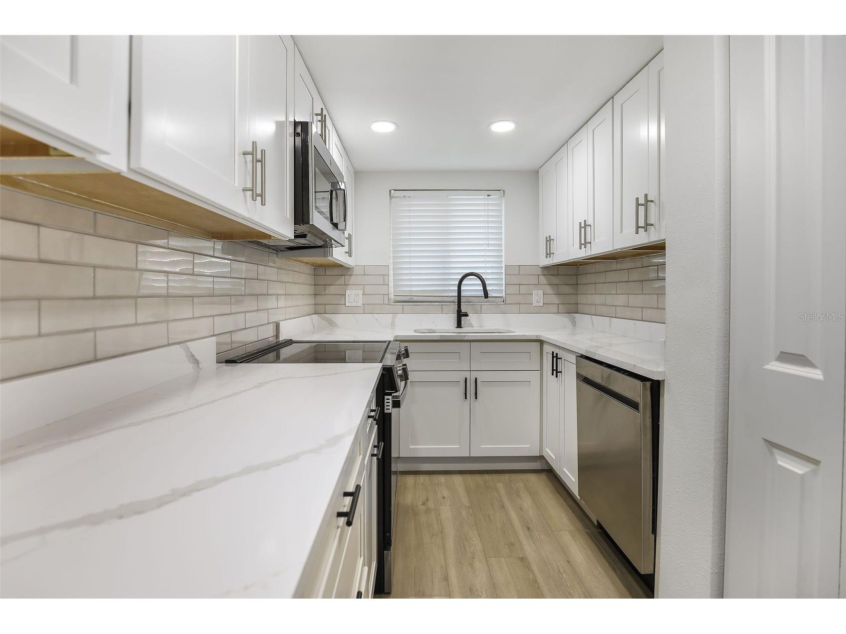 4570 Overlook Drive NE #179 Saint Petersburg FL 33703 TB8508661 image9