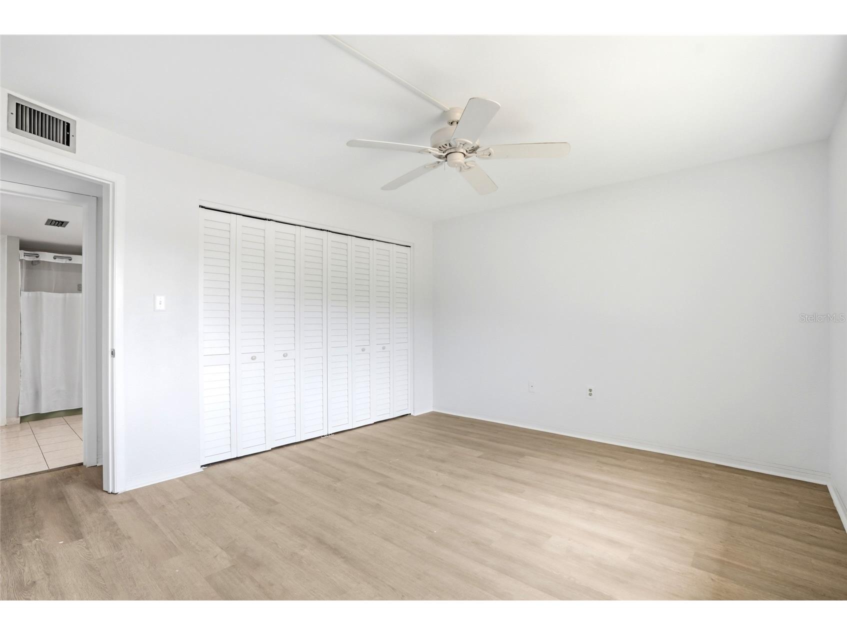 4570 Overlook Drive NE #284 Saint Petersburg FL 33703 TB8512726 image12