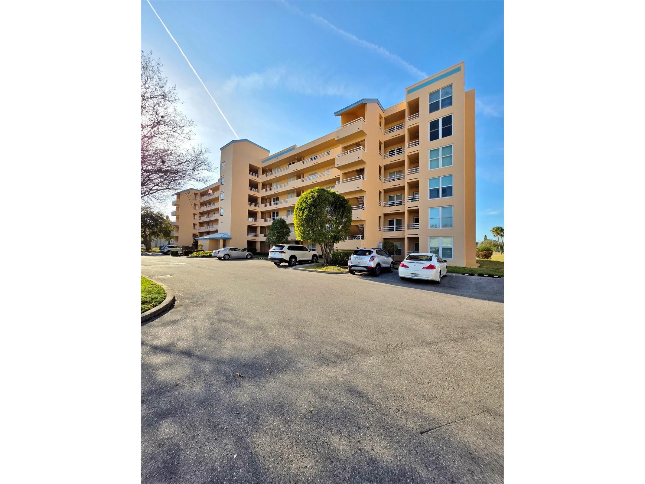 4570 Pinebrook Circle #208 Bradenton FL 34209 A4683046 image3