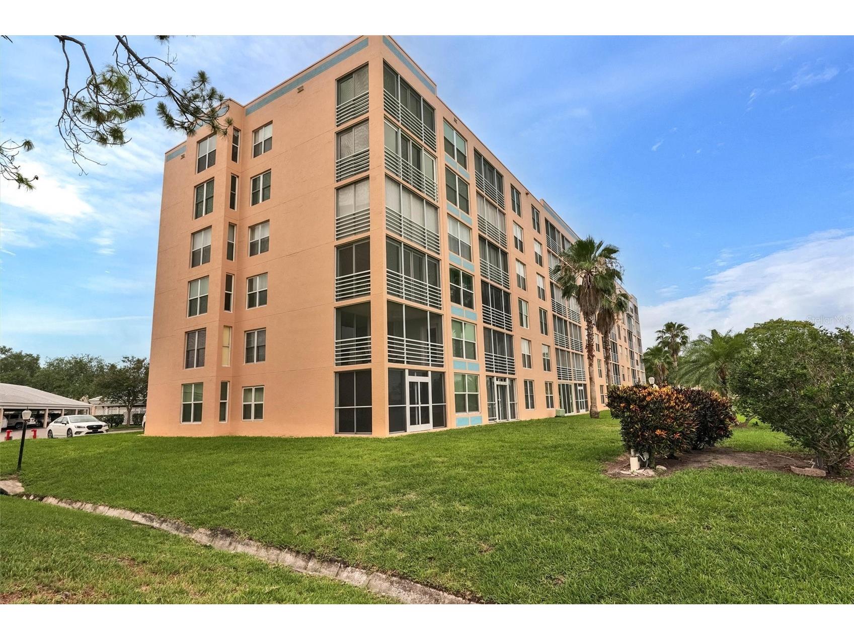 4570 Pinebrook Circle Circle #404 Bradenton FL 34209 A4694952 image3