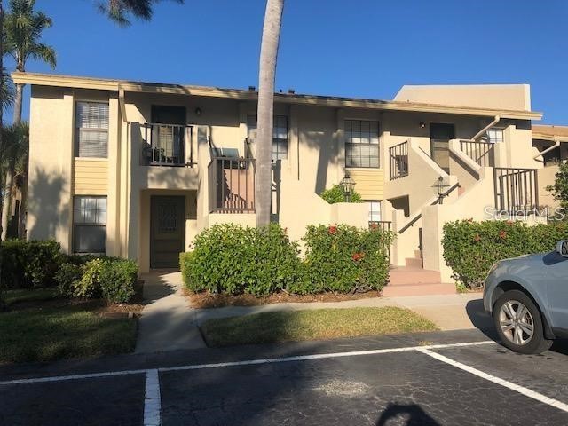4570 Weybridge #32 Sarasota FL 34235 A4640138 image1