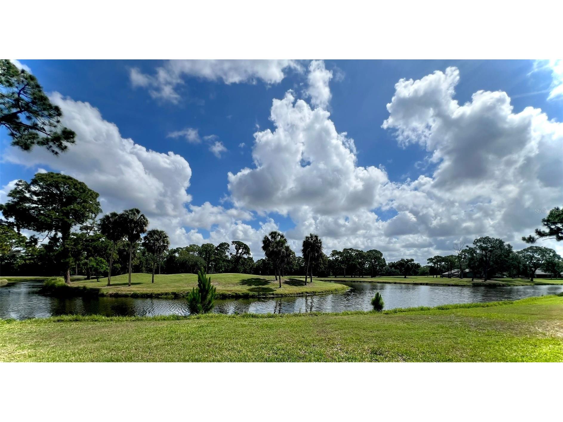 4570 Weybridge #32 Sarasota FL 34235 A4640138 image12