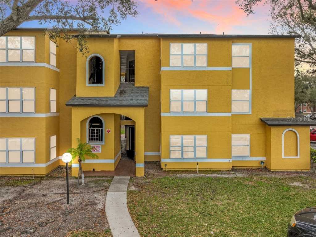 4572 Commander Drive #1218 Orlando FL 32822 O6175745 image1