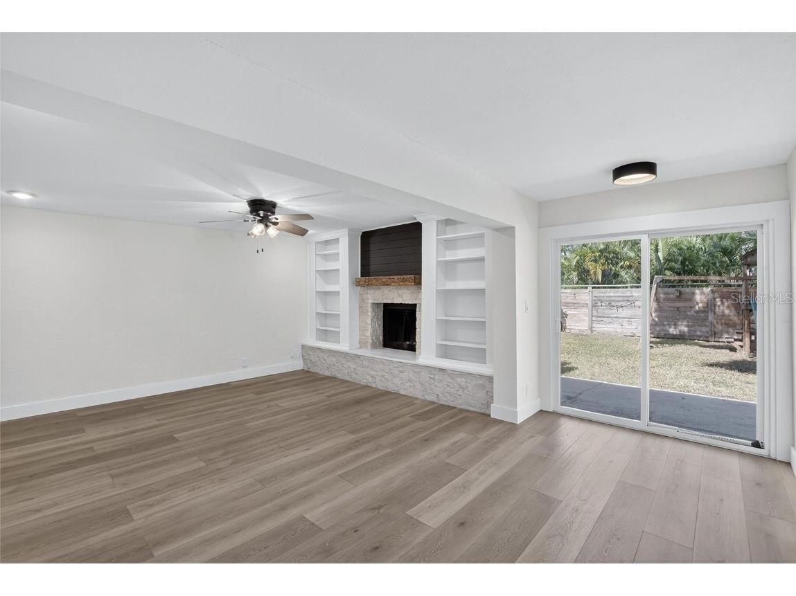 4573 20th Avenue N Saint Petersburg FL 33713 TB8454969 image14