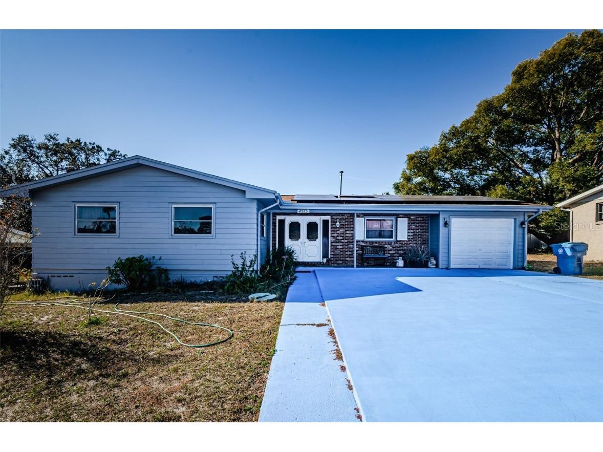 4573 Deltona Boulevard Spring Hill FL 34606 TB8337634 image1