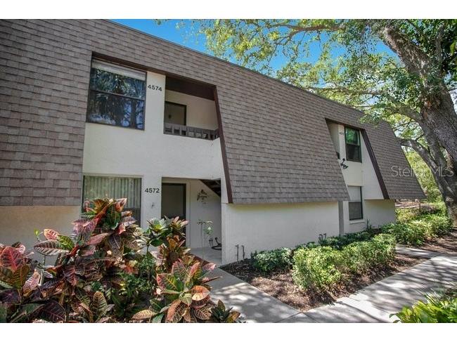4574 Ringwood Meadow #4 Sarasota FL 34235 A4670157 image2