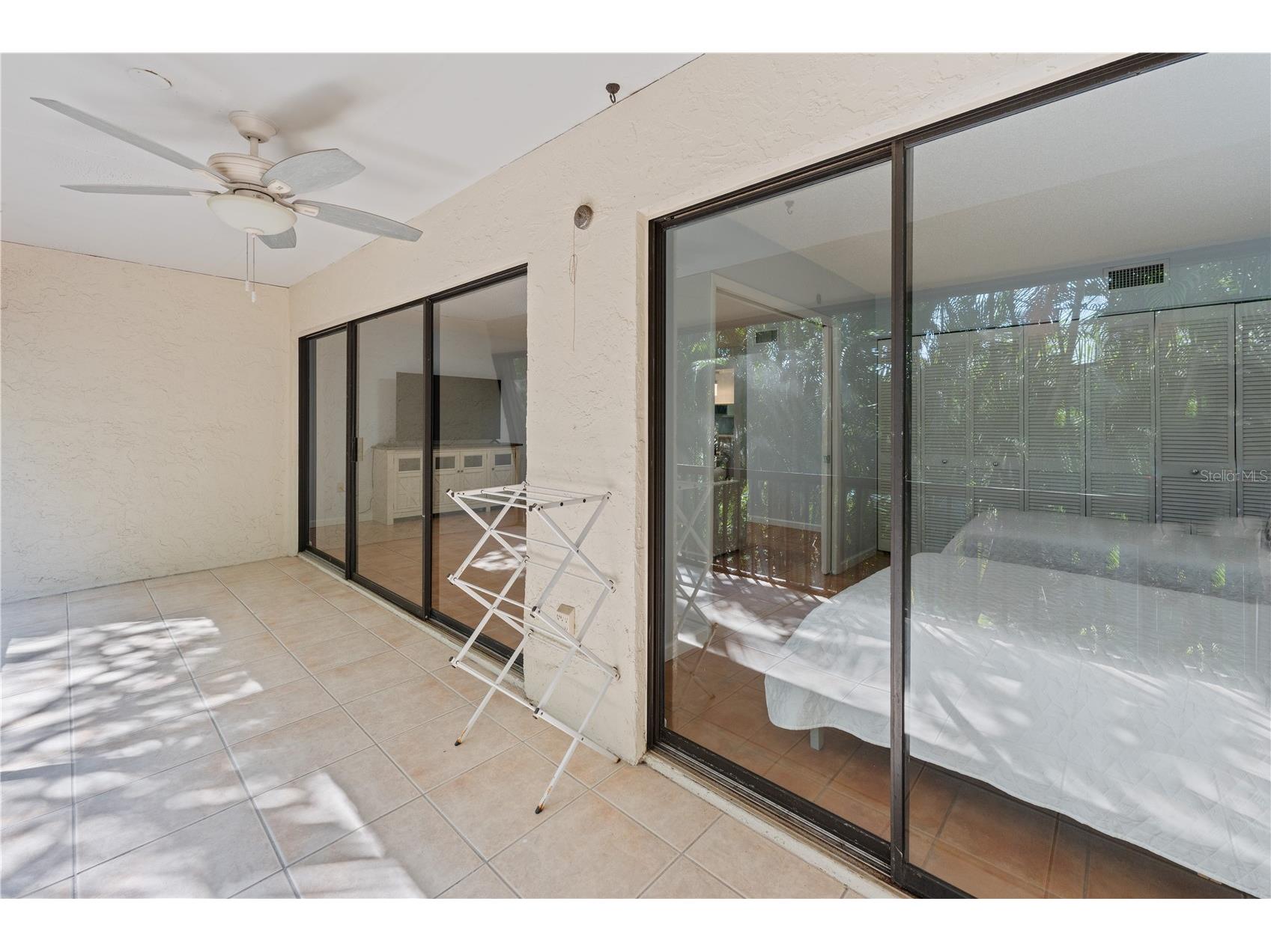 4574 Ringwood Meadow #4 Sarasota FL 34235 O6388000 image12