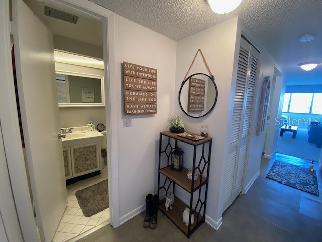 4575 Cove Cir #505 Saint Petersburg FL 33708 TB8511716 image4