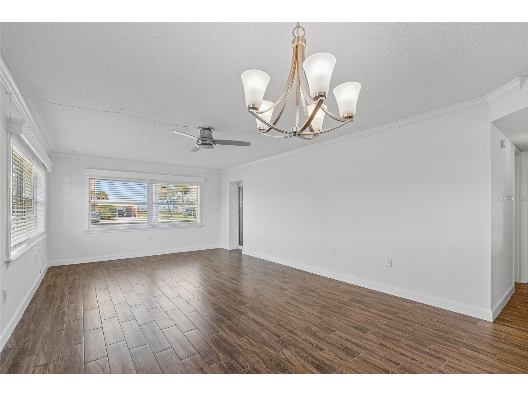 4575 Cove Circle #101 Saint Petersburg FL 33708 TB8528026 image11