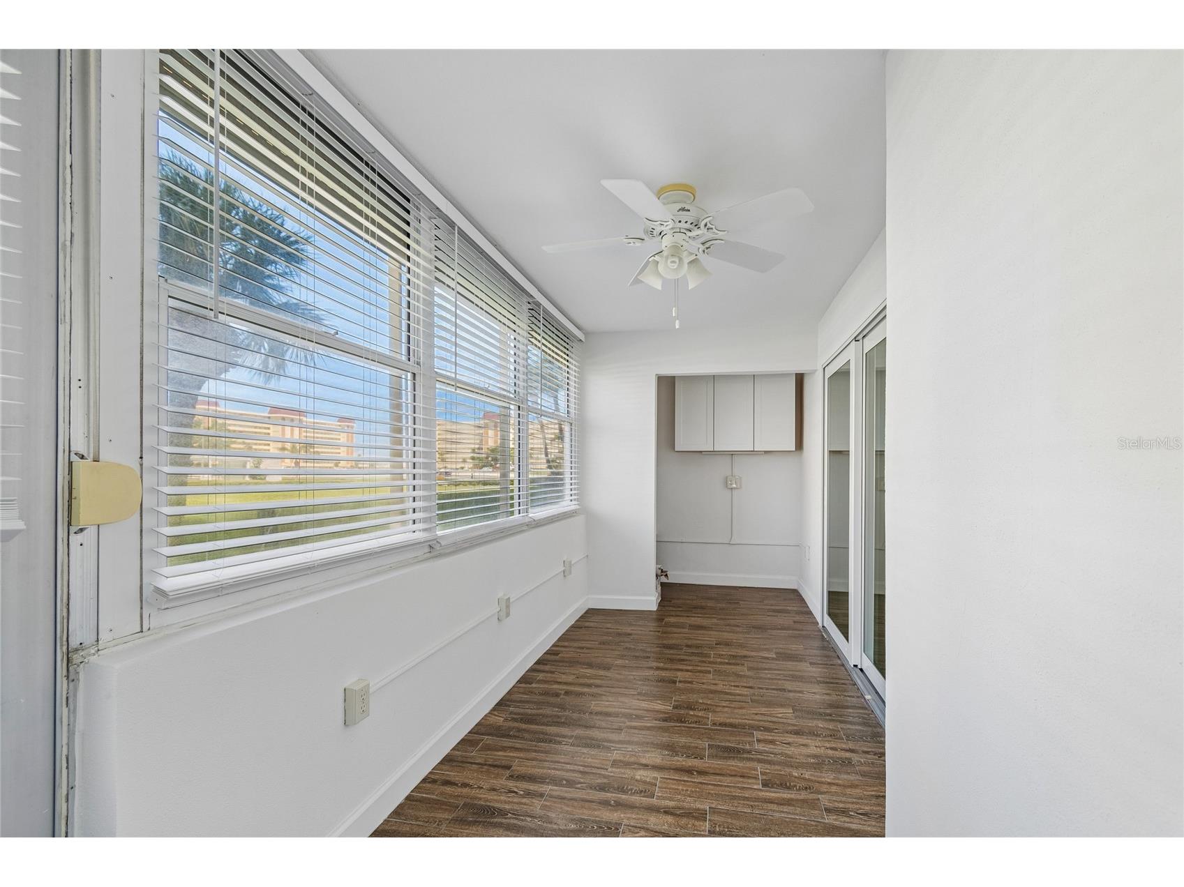 4575 Cove Circle #101 Saint Petersburg FL 33708 TB8528026 image19