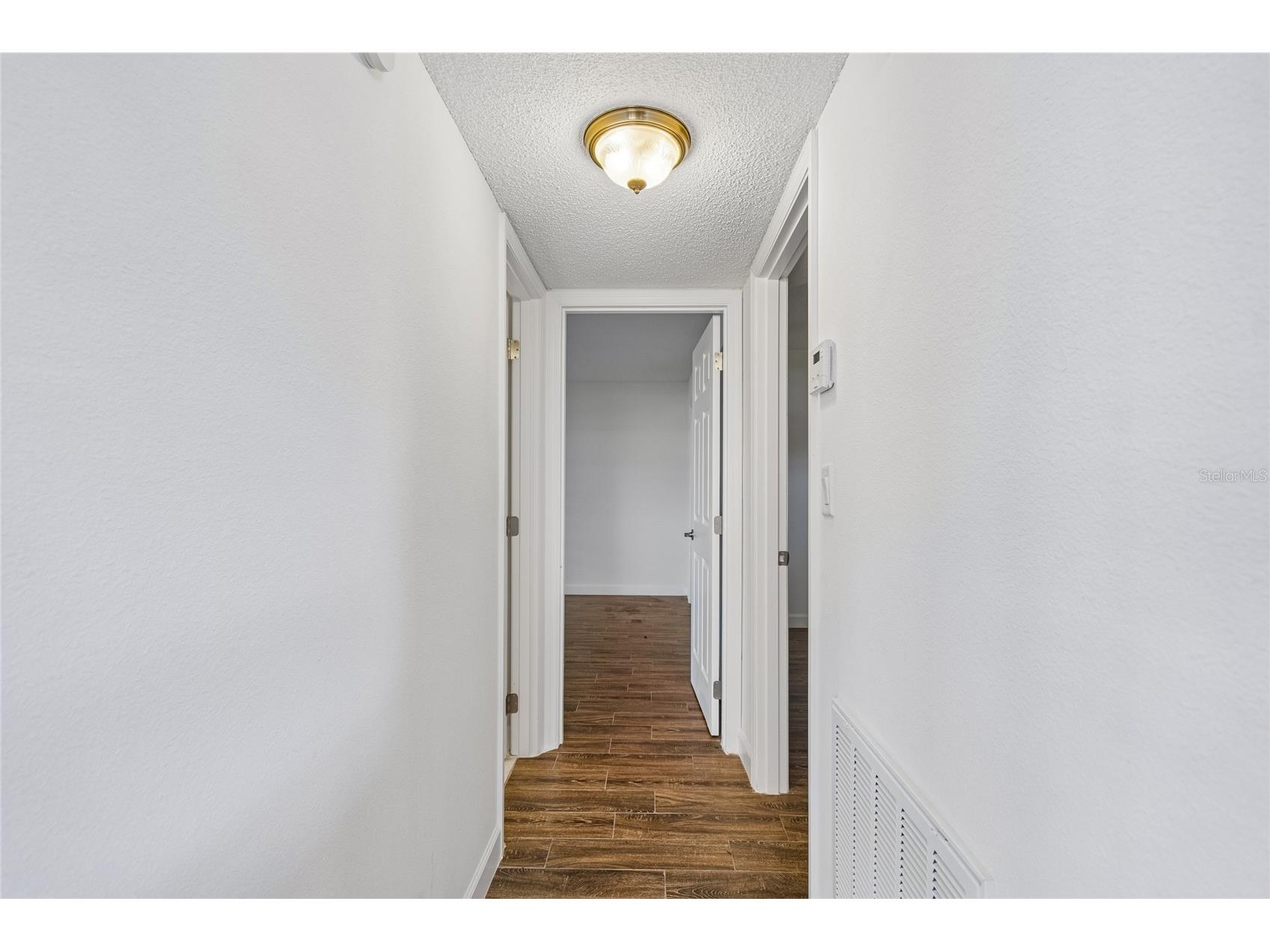 4575 Cove Circle #101 Saint Petersburg FL 33708 TB8528026 image22