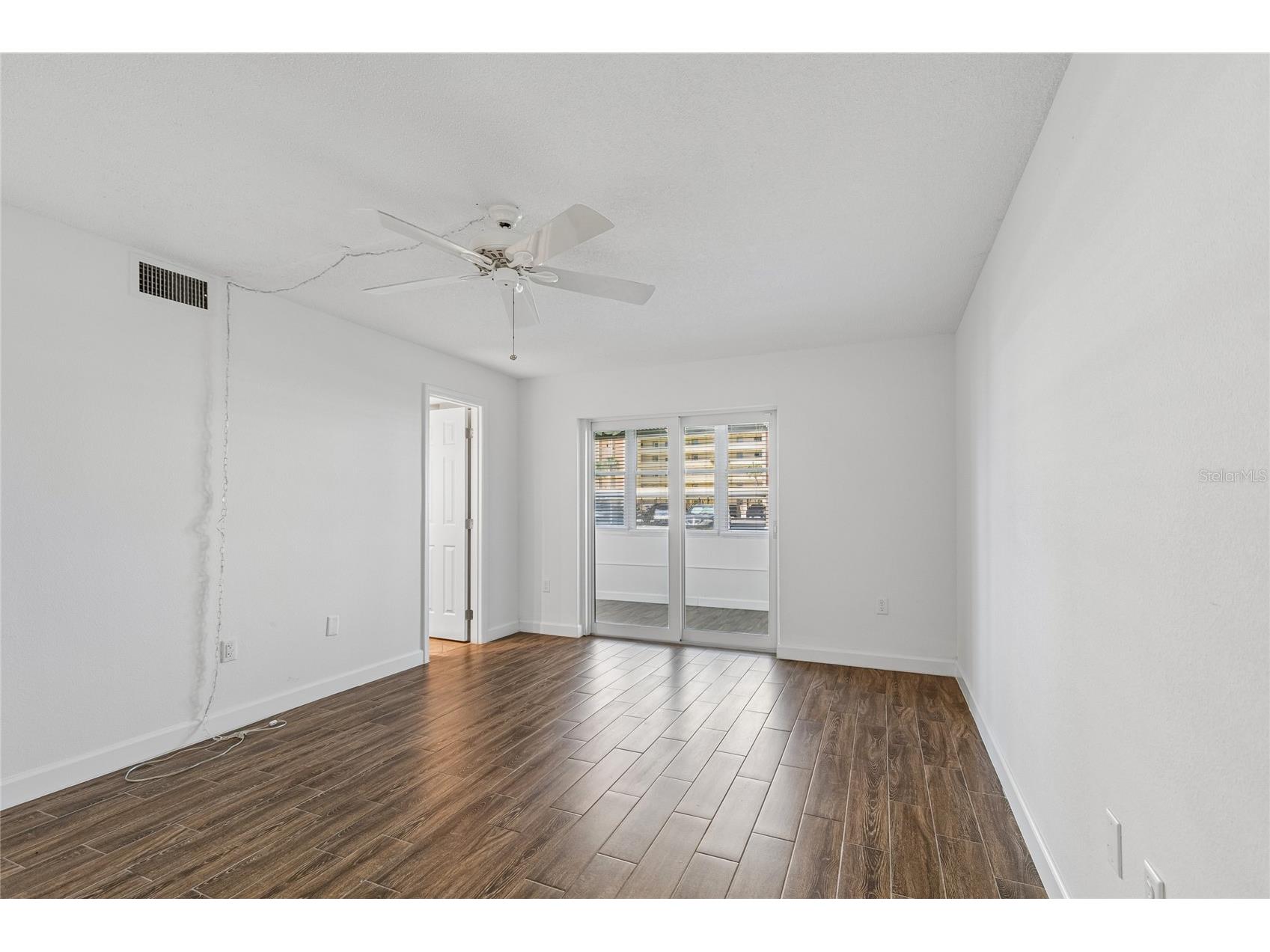4575 Cove Circle #101 Saint Petersburg FL 33708 TB8528026 image33