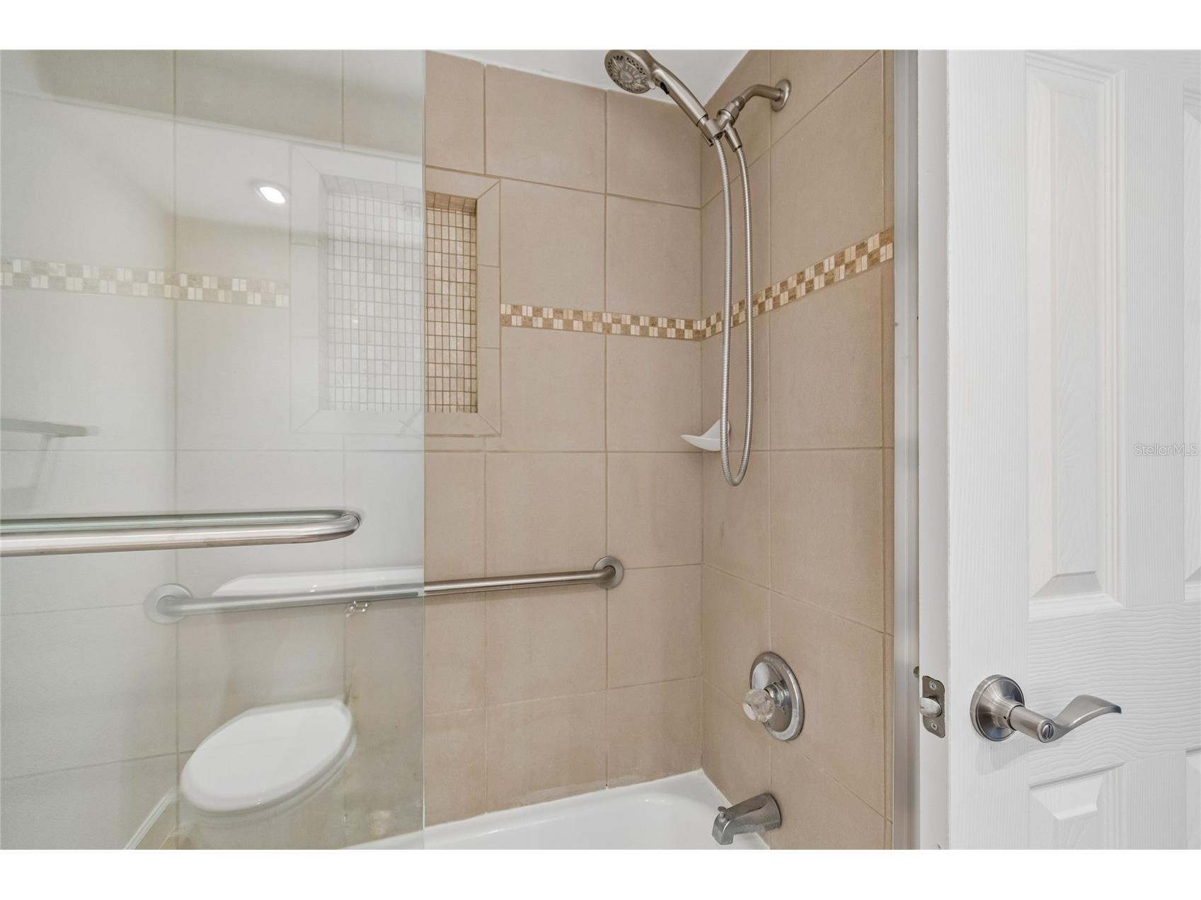 4575 Cove Circle #101 Saint Petersburg FL 33708 TB8528026 image39