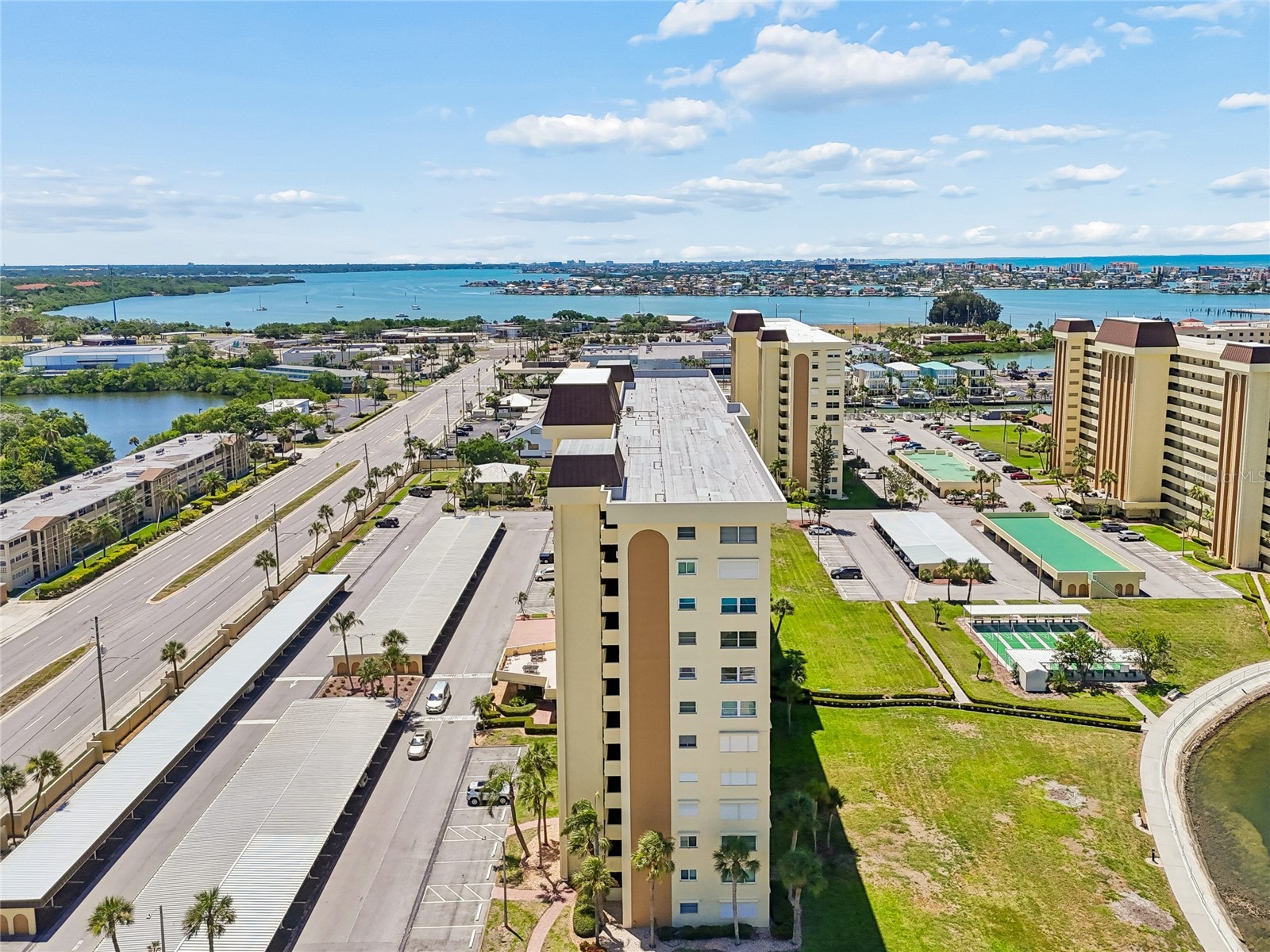 4575 Cove Circle #101 Saint Petersburg FL 33708 TB8528026 image43