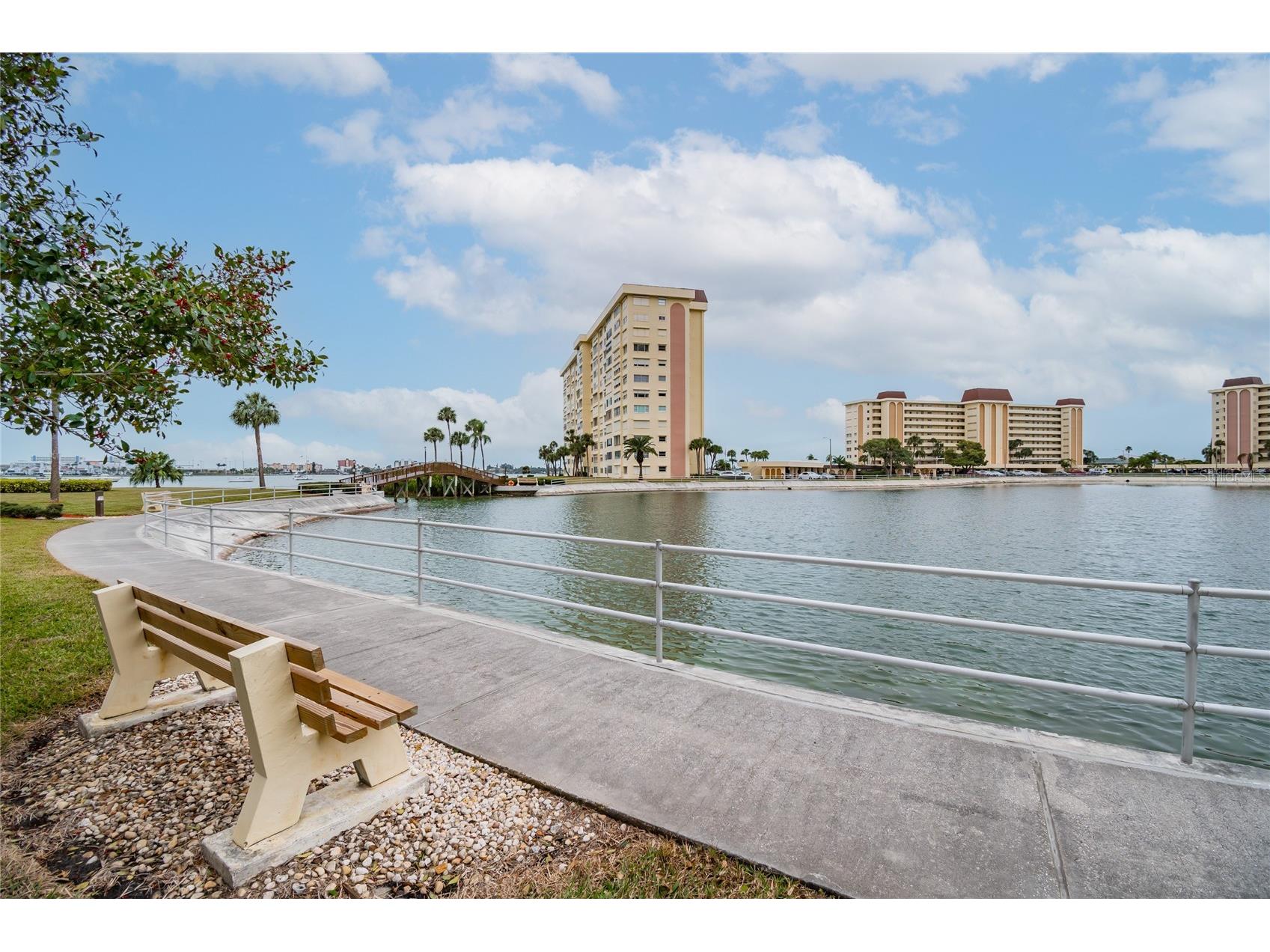 4575 Cove Circle #101 Saint Petersburg FL 33708 TB8528026 image53