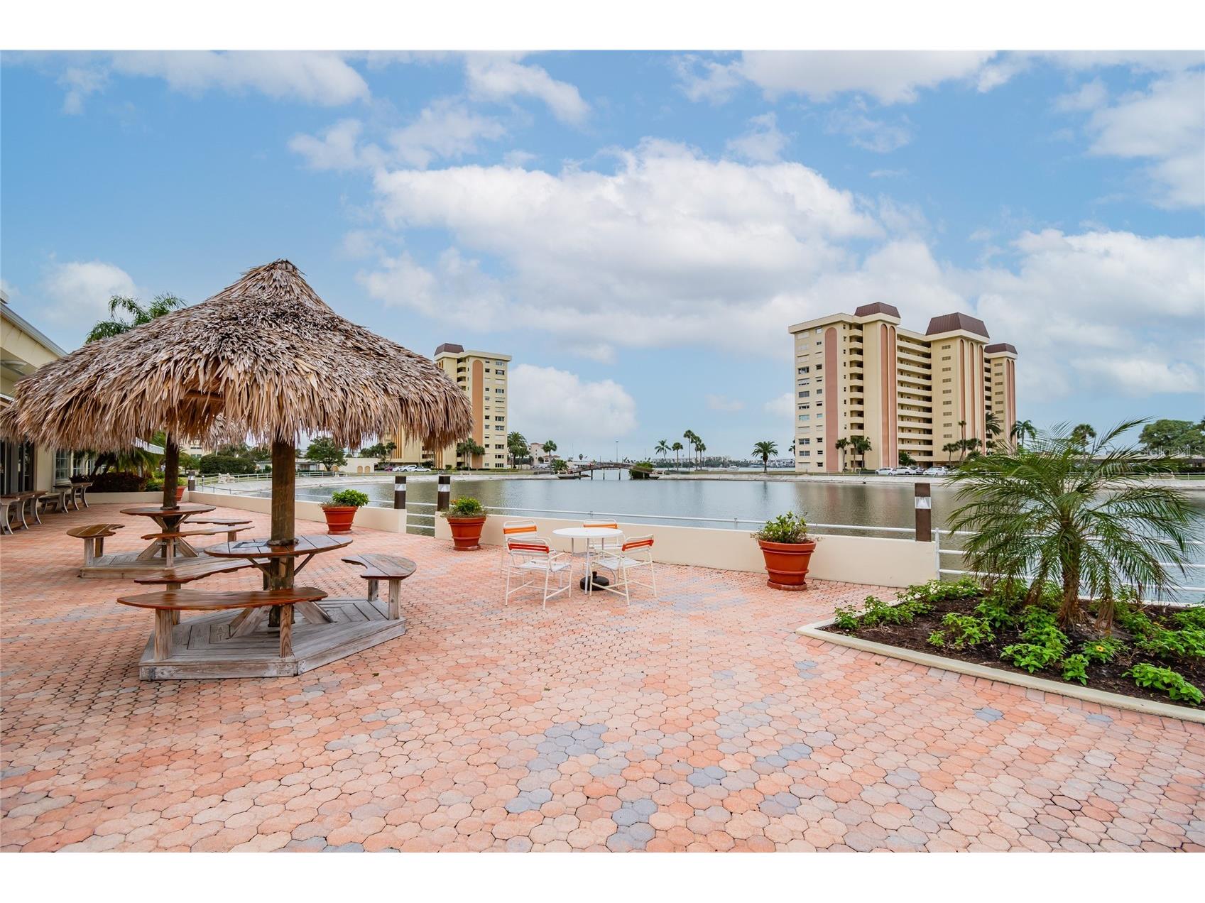 4575 Cove Circle #101 Saint Petersburg FL 33708 TB8528026 image55
