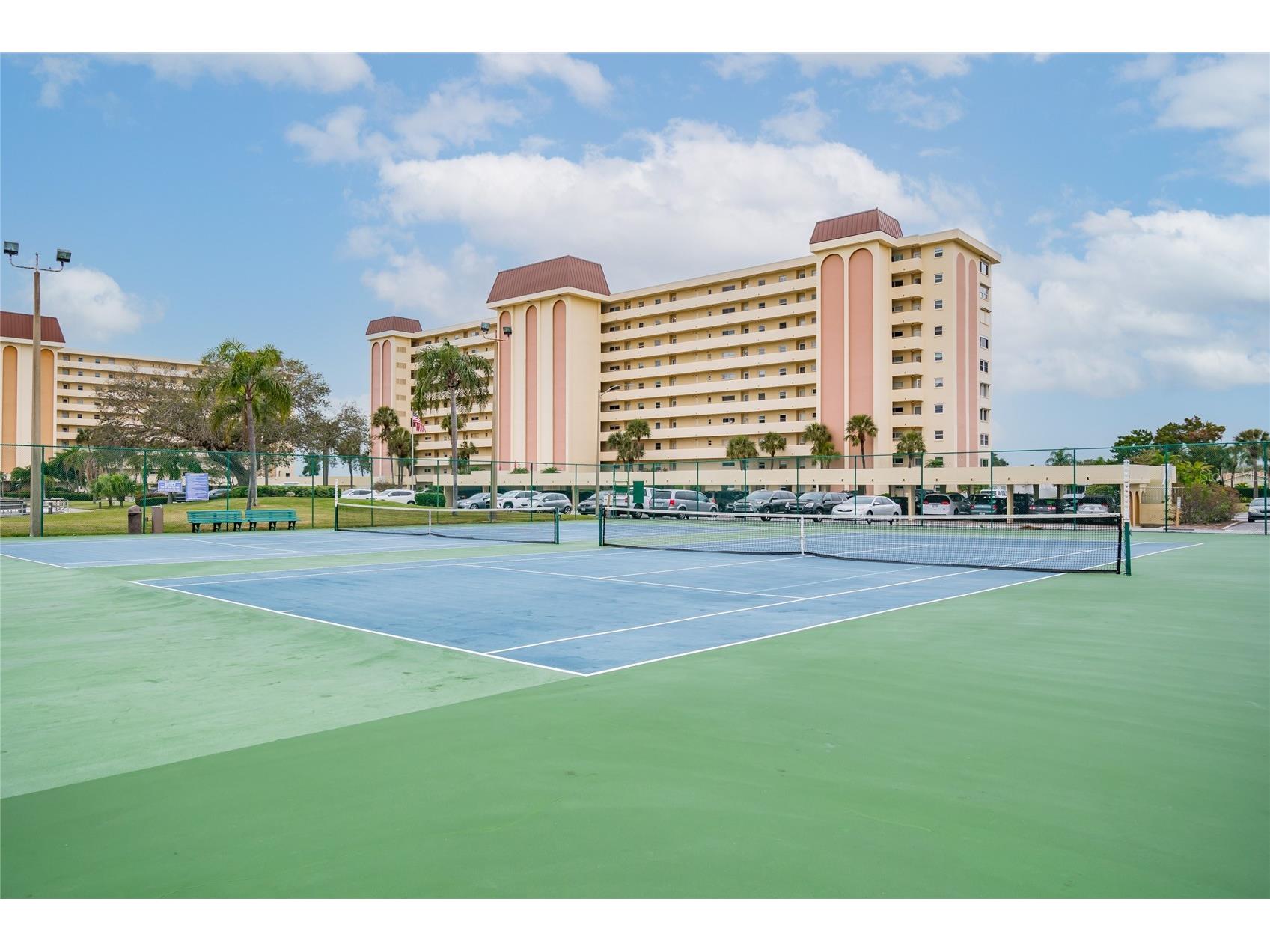 4575 Cove Circle #101 Saint Petersburg FL 33708 TB8528026 image58