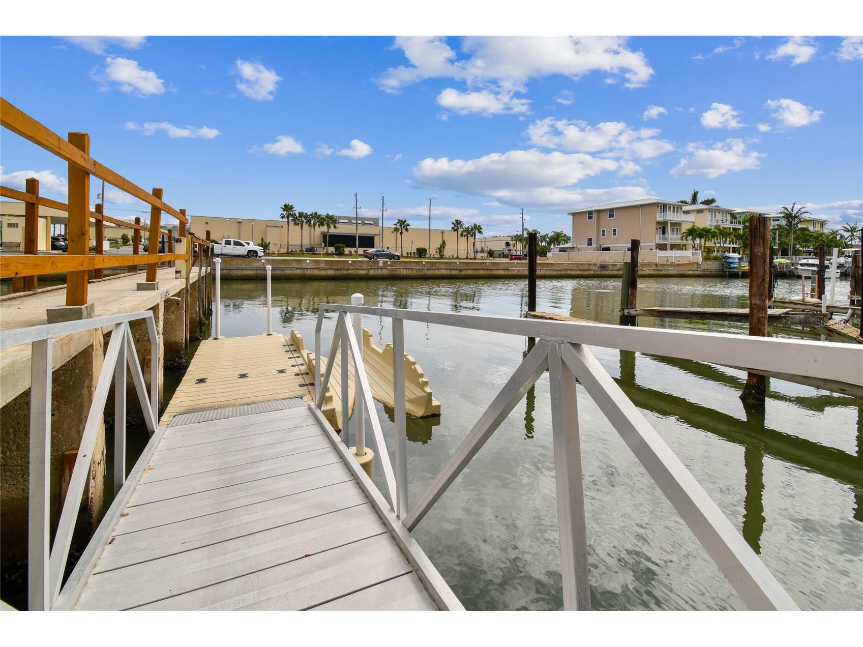 4575 Cove Circle #101 Saint Petersburg FL 33708 TB8528026 image90