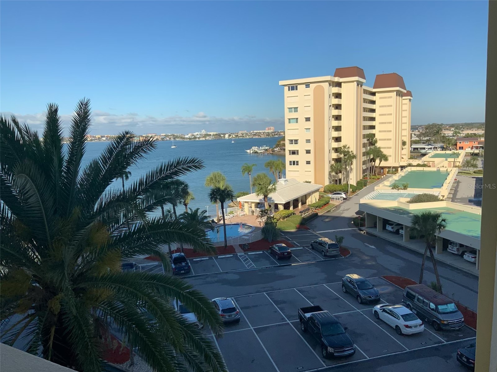 4575 Cove Circle #703 Saint Petersburg FL 33708 TB8519031 image3