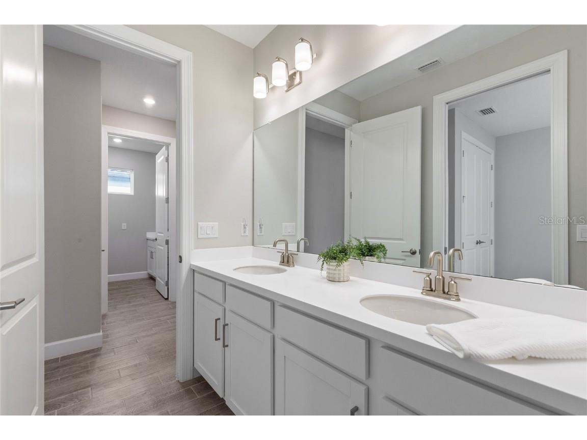 4575 Garofalo Road Wesley Chapel FL 33543 TB8448523 image22