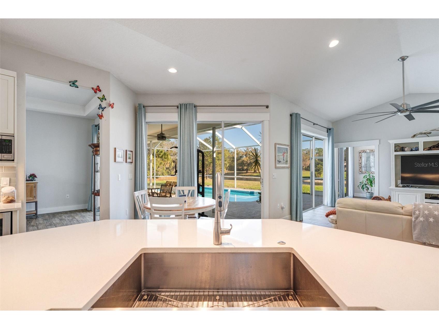 4575 Satinleaf Lane Sarasota FL 34241 A4676666 image11