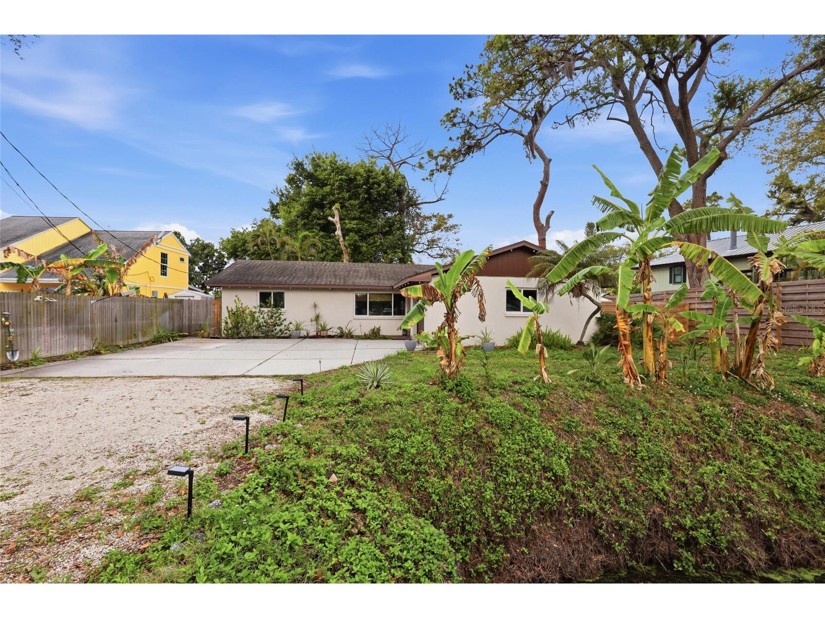 4576 Bliss Road Sarasota FL 34233 A4685762 image3