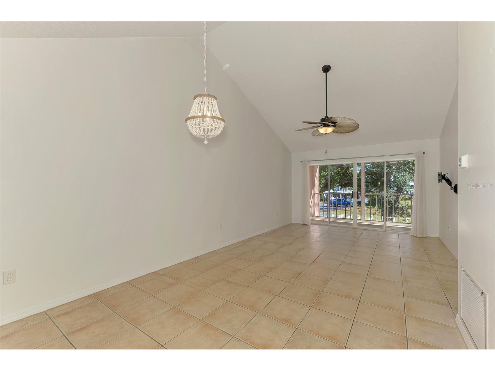 458 Cerromar Road #484 Venice FL 34293 A4683225 image13