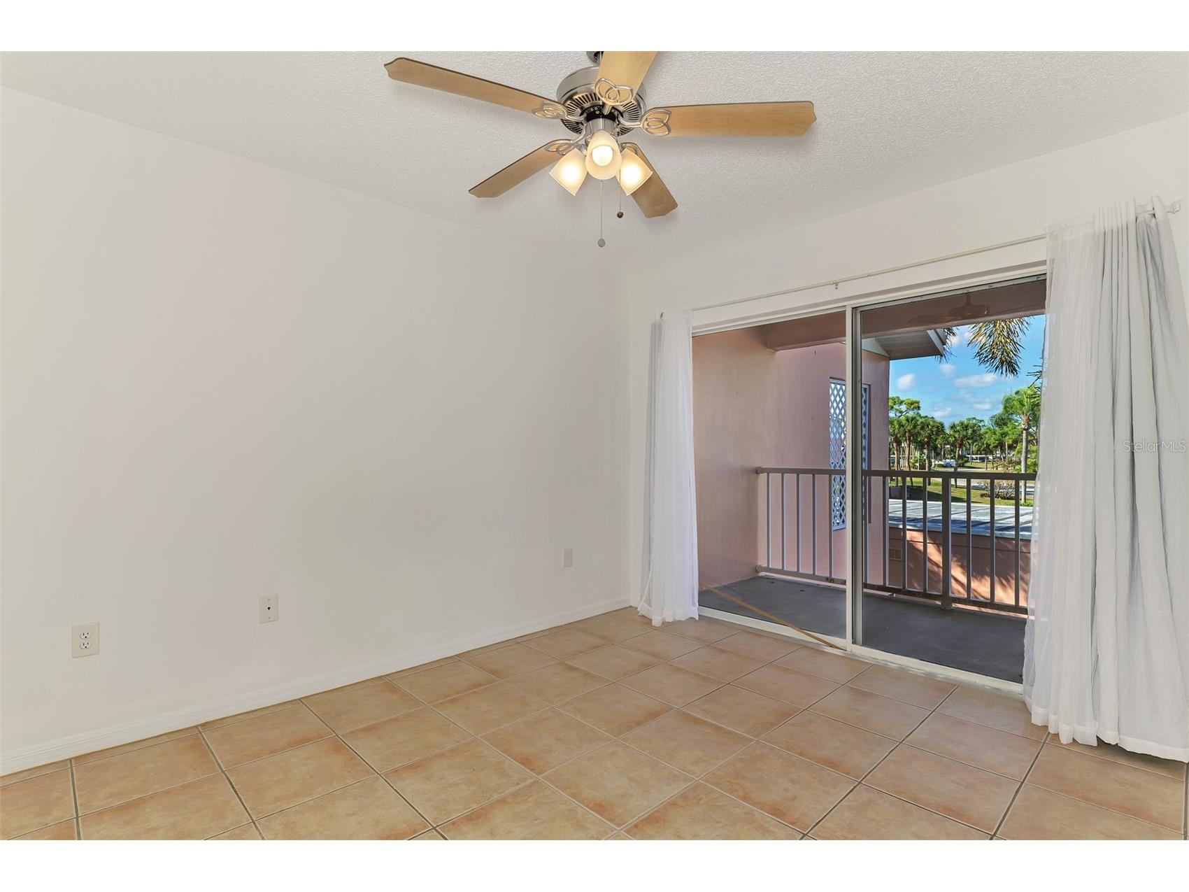 458 Cerromar Road #484 Venice FL 34293 A4683225 image27
