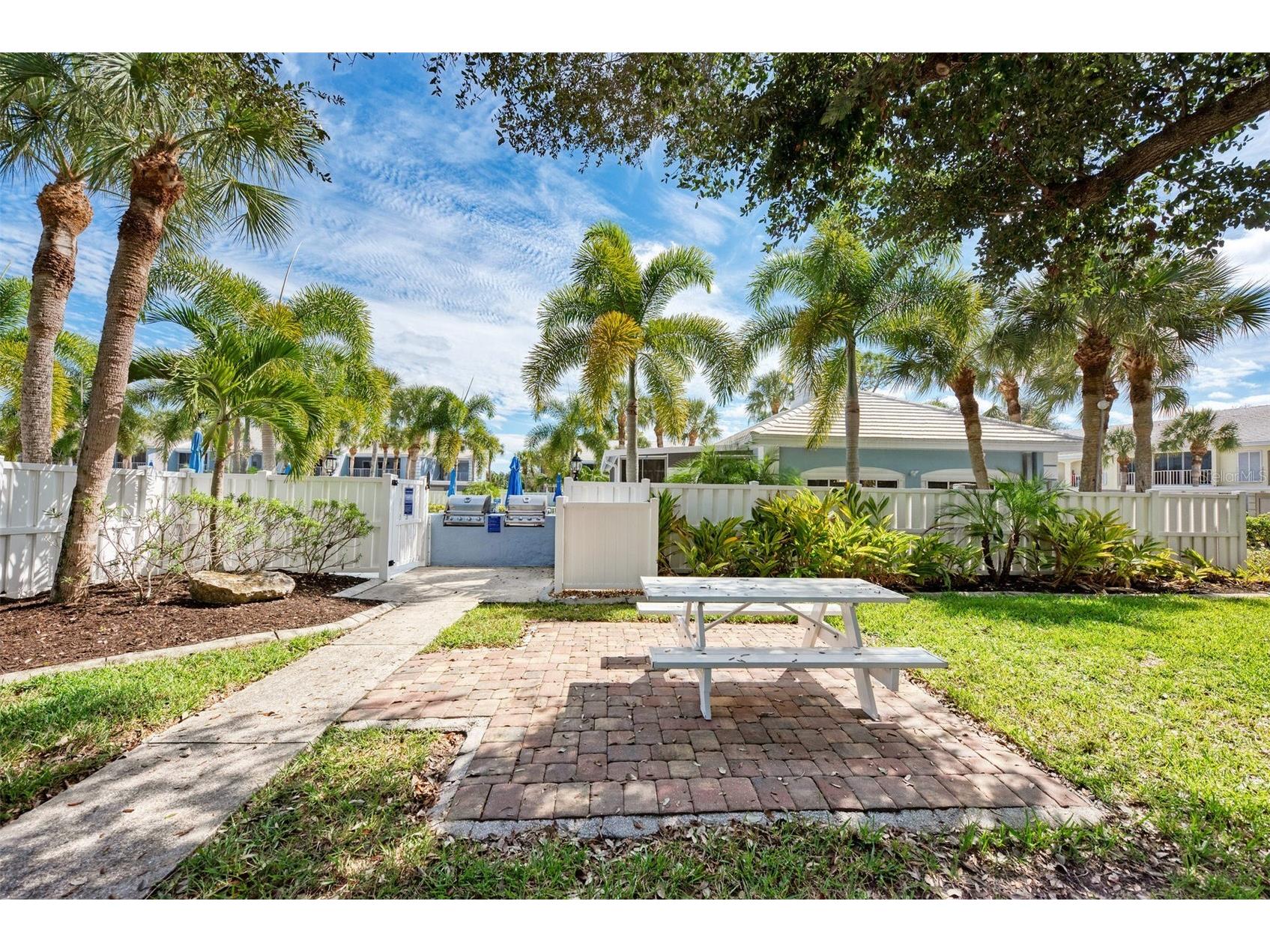 458 Cerromar Road #484 Venice FL 34293 A4683225 image33