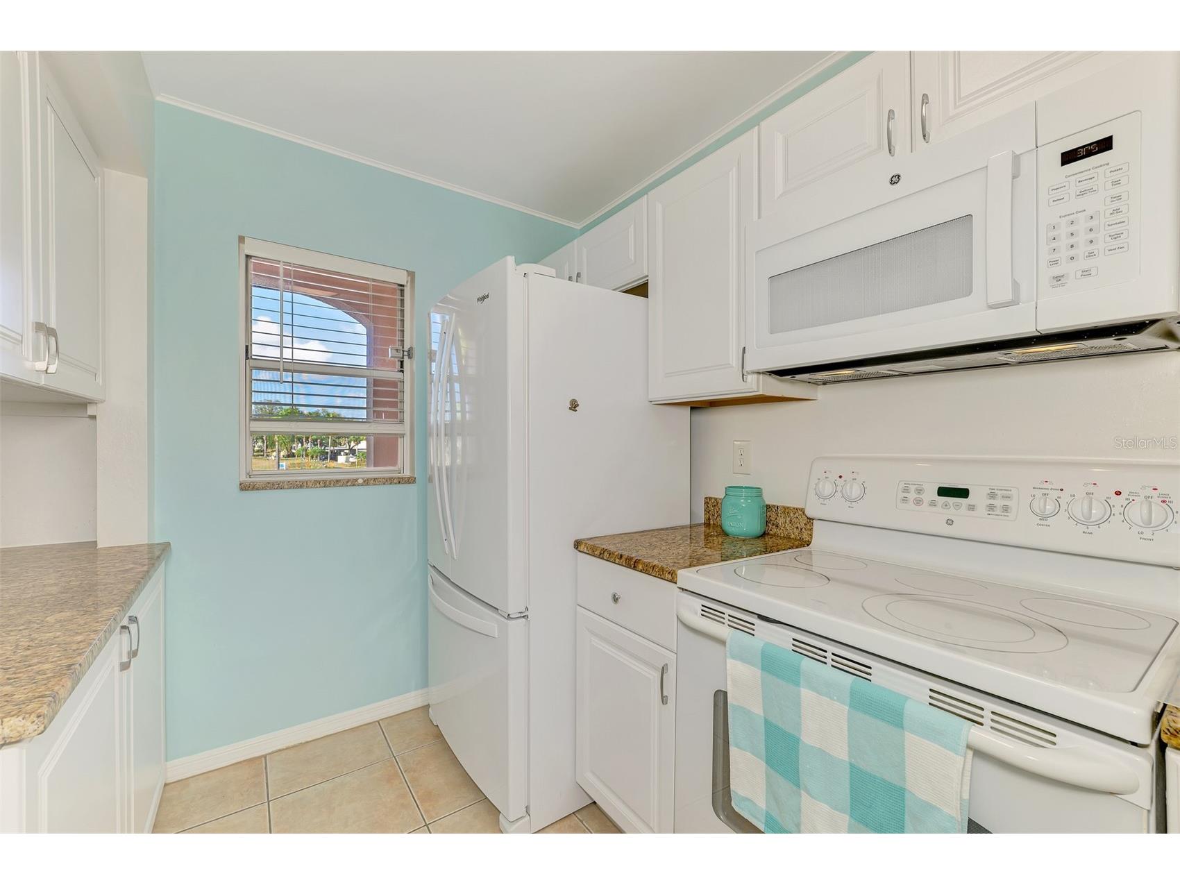 458 Cerromar Road #484 Venice FL 34293 A4683225 image4