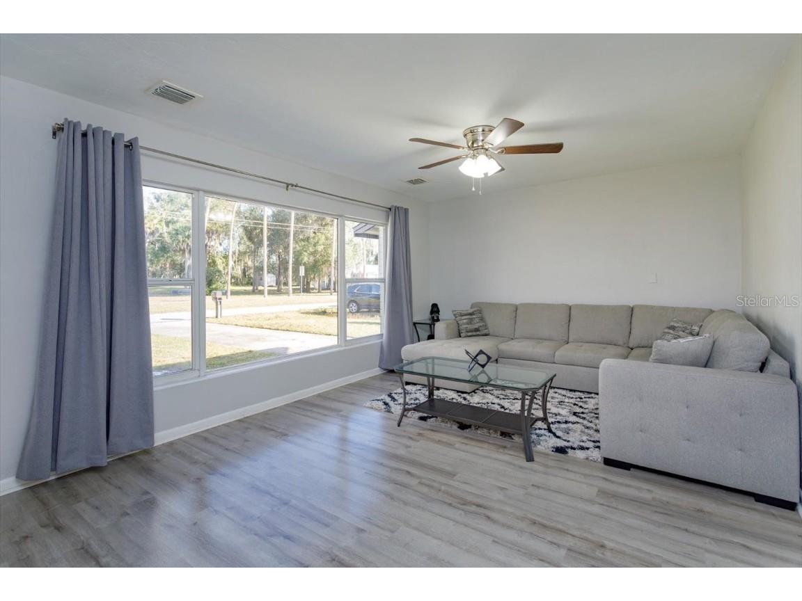 458 E University Avenue Orange City FL 32763 O6371536 image6