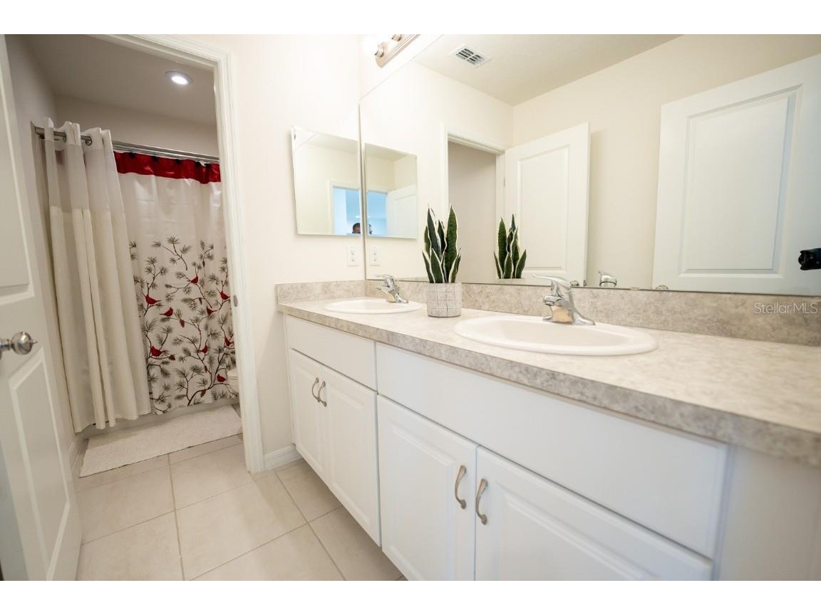 458 Hamlet Loop Davenport FL 33837 S5136833 image4