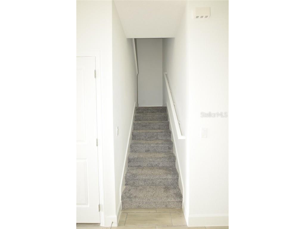 458 Lake Shore Parkway Davenport FL 33896 O6337258 image17