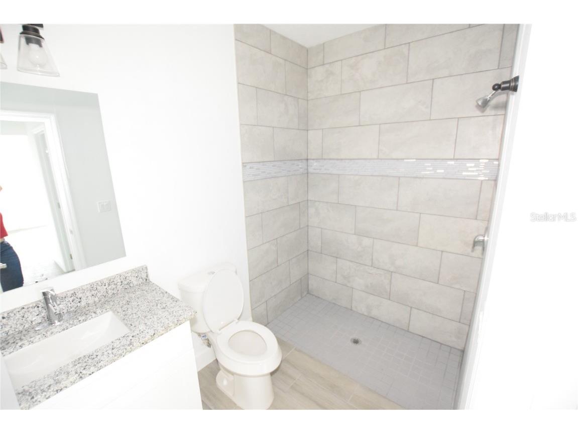 458 Lake Shore Parkway Davenport FL 33896 O6337258 image25