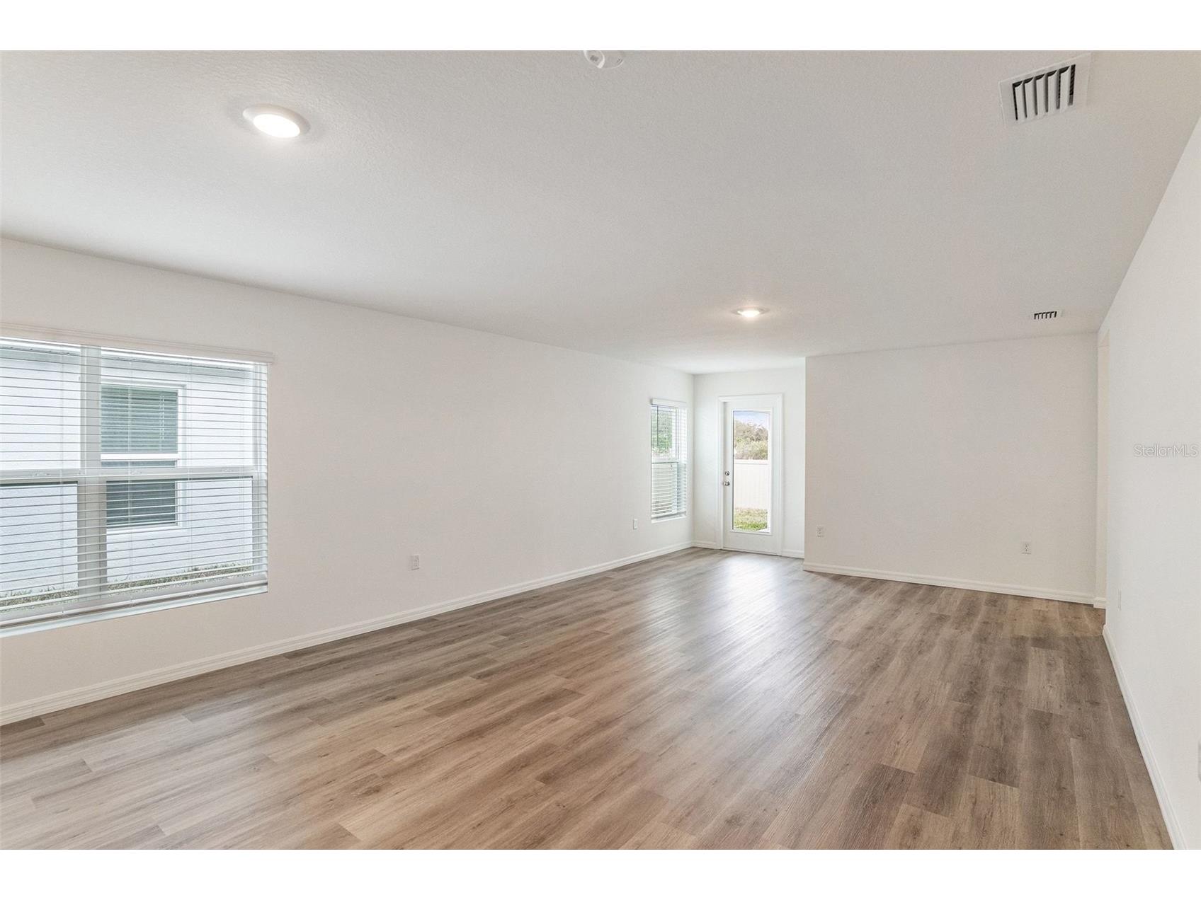 458 Warm Heron Place Ruskin FL 33570 TB8483109 image6