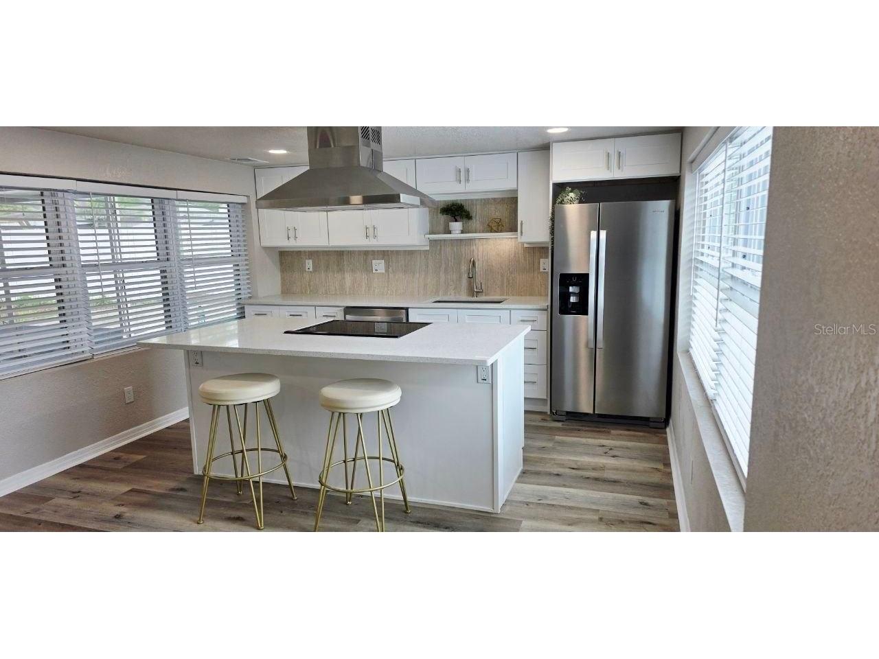 4580 16th Street N Saint Petersburg FL 33703 TB8486964 image3