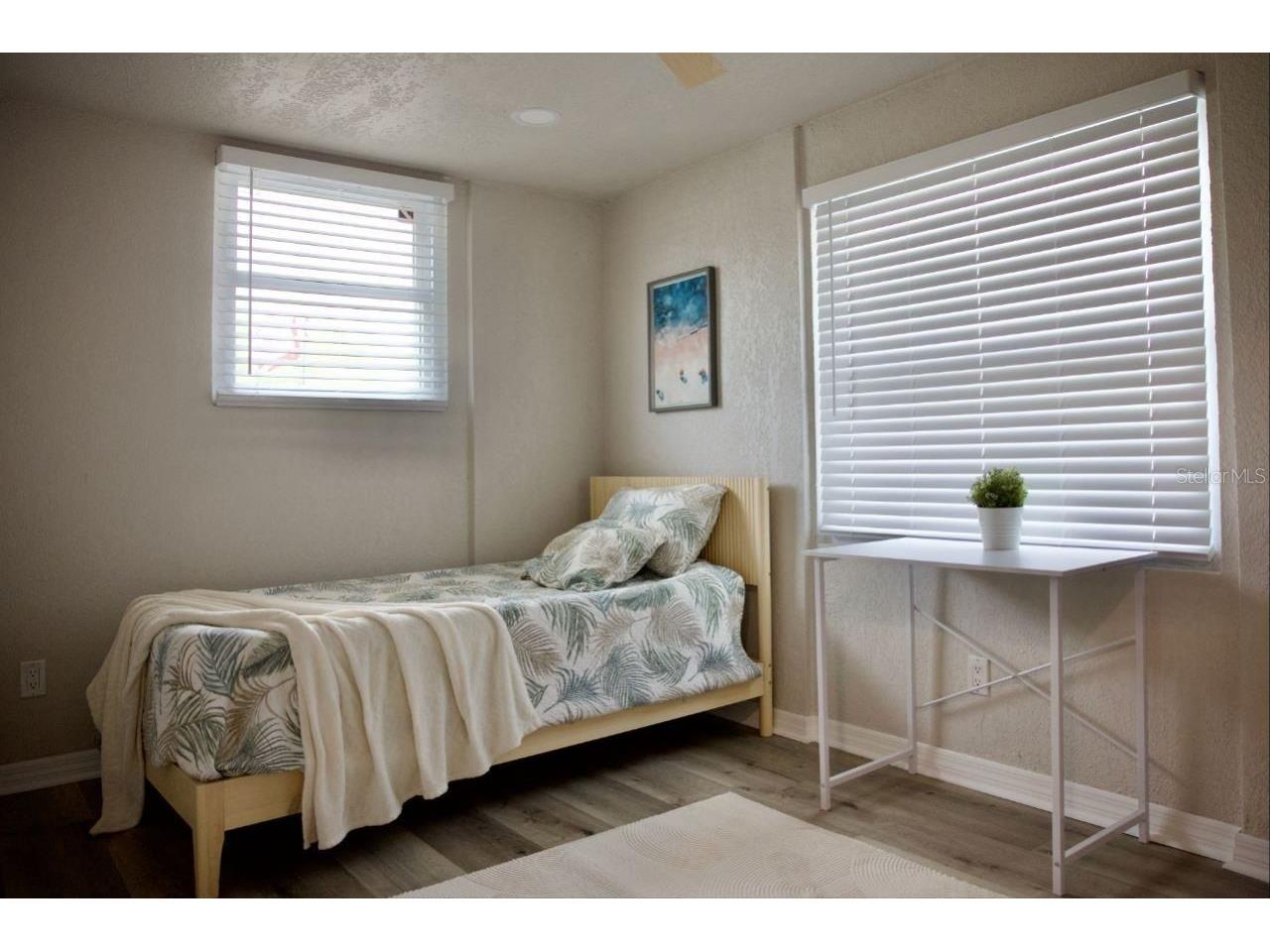 4580 16th Street N Saint Petersburg FL 33703 TB8486964 image7