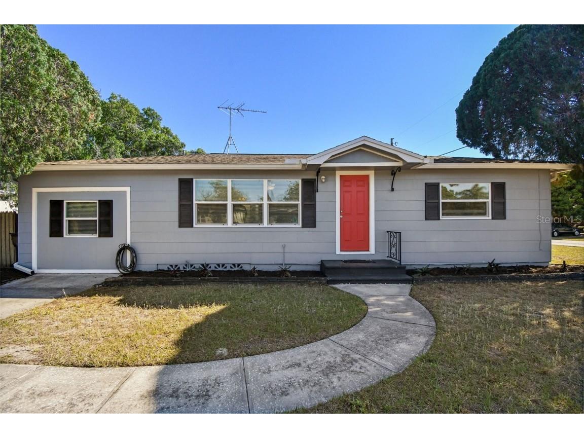 4580 52nd Avenue N Saint Petersburg FL 33714 U8194823 image1