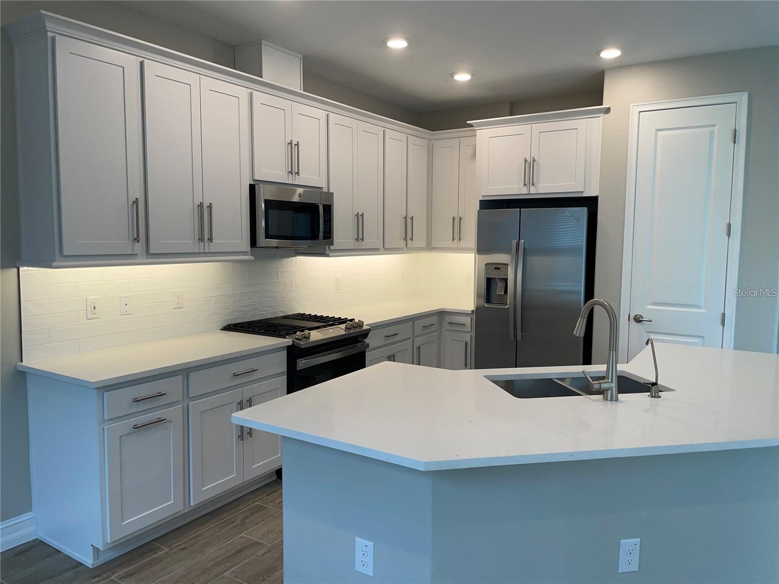 4580 Almada Lane Wesley Chapel FL 33543 TB8466943 image7