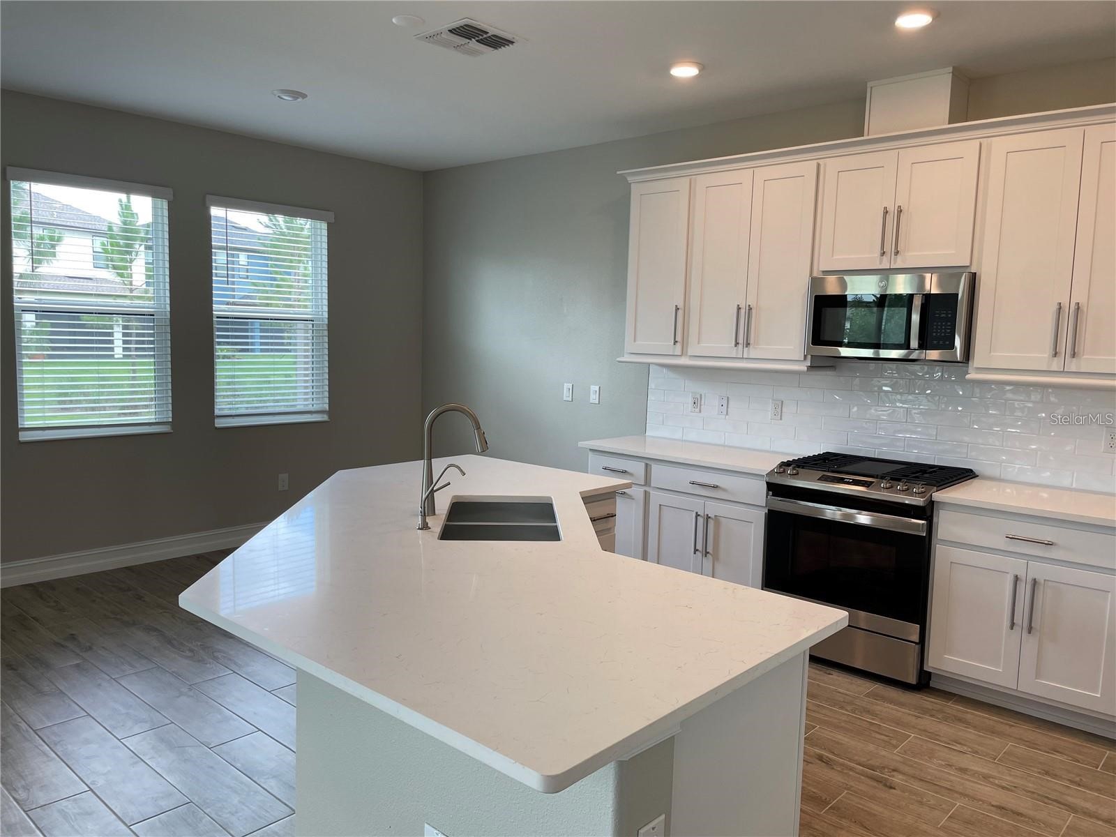 4580 Almada Lane Wesley Chapel FL 33543 TB8466943 image9