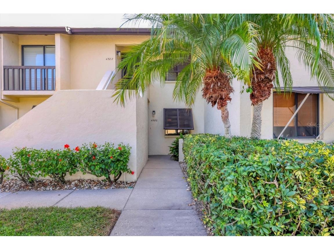 4580 Longwater #61 Sarasota FL 34235 A4673732 image2