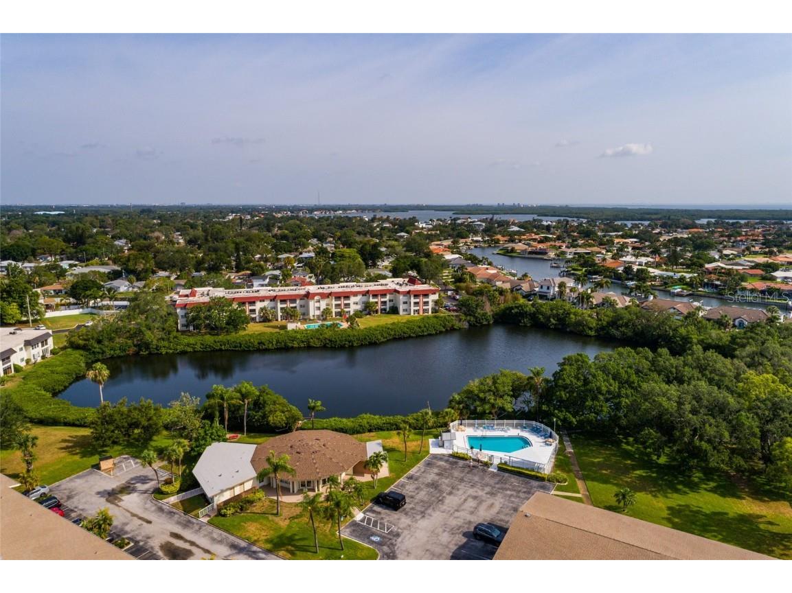 4580 Overlook Drive NE #190 Saint Petersburg FL 33703 TB8411198 image40
