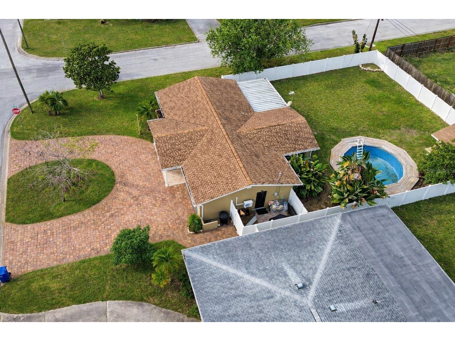 4581 21st Avenue N Saint Petersburg FL 33713 TB8503960 image2